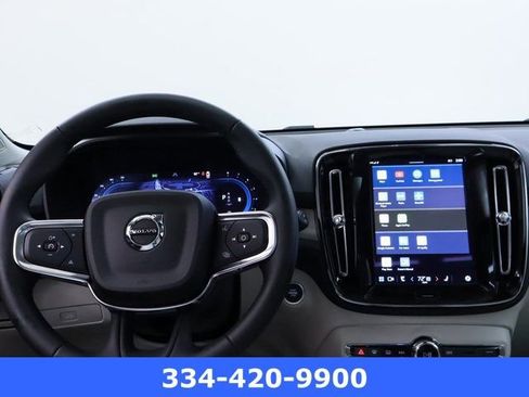 New 2025 Volvo XC40 B5 Plus w/ Protection Package Premier image 19