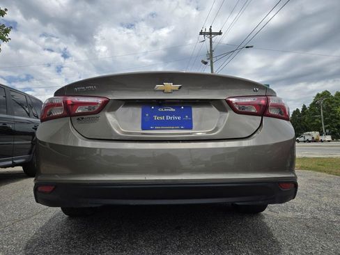 Used 2020 Chevrolet Malibu LT FWD image 7