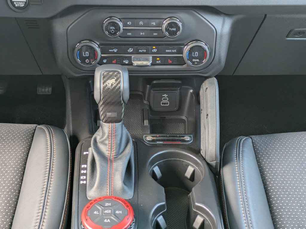 New 2026 Ford Bronco Raptor w/ Interior Carbon Fiber Pack AWD/4WD image 18