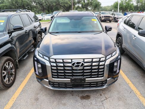 Used 2025 Hyundai Palisade Calligraphy FWD image 5