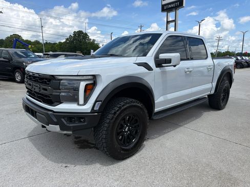 Used 2025 Ford F150 Raptor AWD/4WD image 1