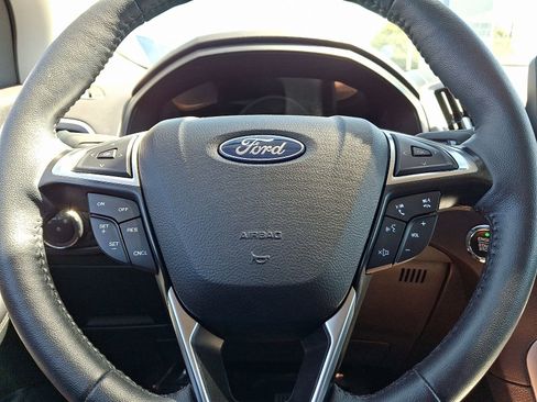 Used 2023 Ford Edge SEL w/ Convenience Package AWD/4WD image 18