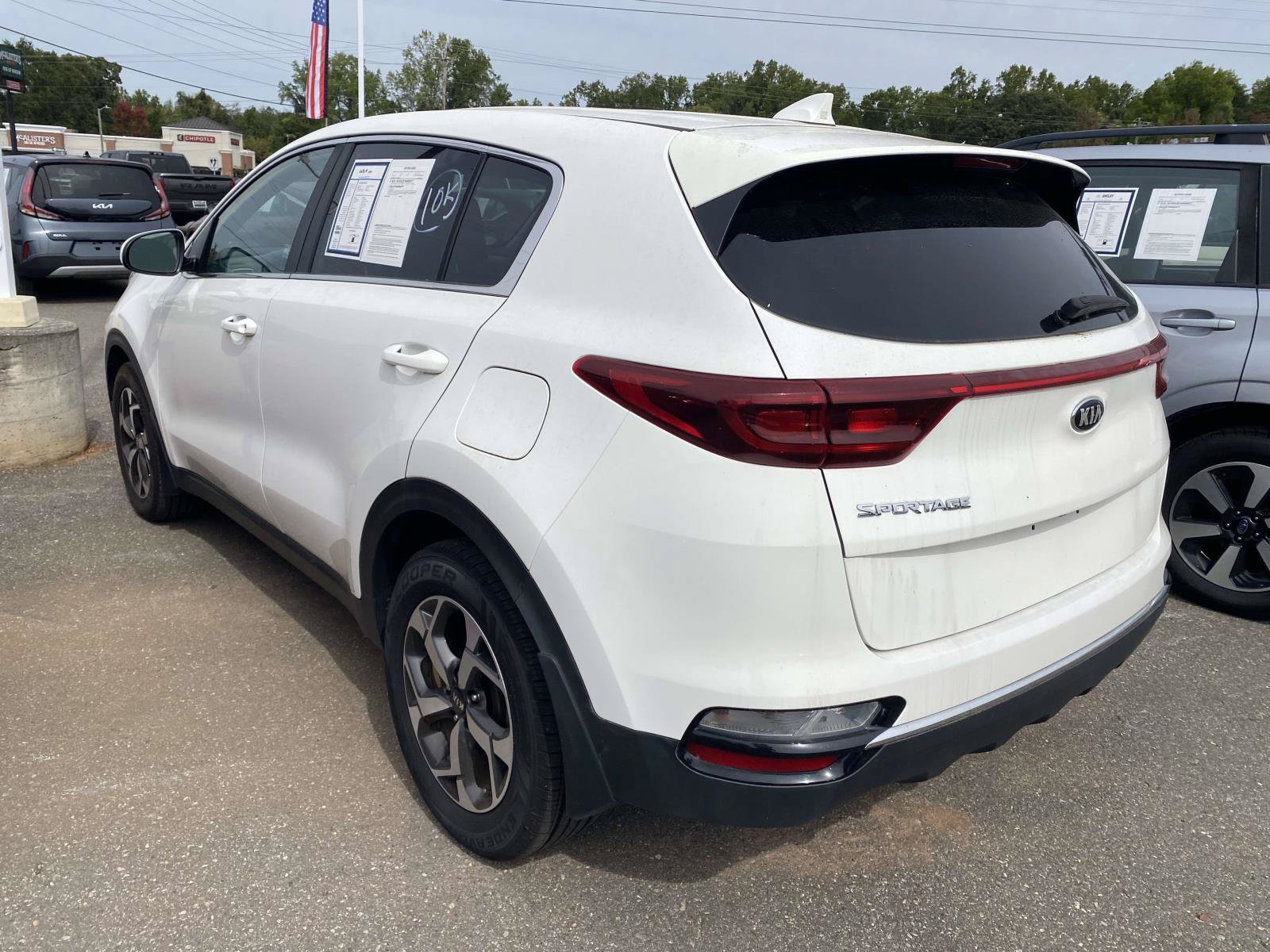 Used 2021 Kia Sportage LX FWD image 6