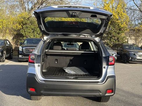 Used 2025 Subaru Outback image 15
