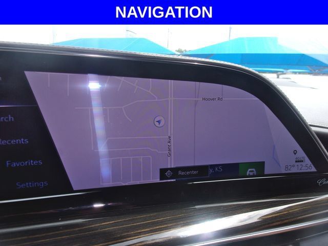 Used 2023 Cadillac Escalade ESV Premium Luxury w/ Performance Package AWD/4WD image 10