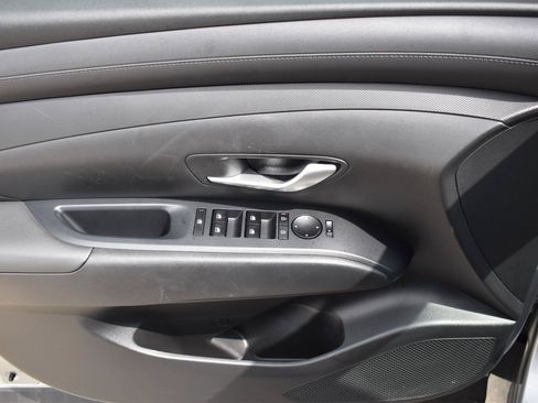 Used 2025 Hyundai Tucson SEL FWD image 24