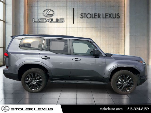 Used 2024 Lexus GX 550 w/ Cold Area Package AWD/4WD image 4