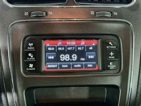 Used 2020 Dodge Journey SE w/ SE Popular Equipment Group FWD image 16