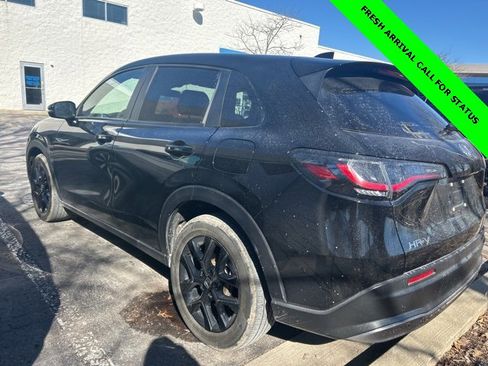 Certified 2024 Honda HR-V Sport image 10