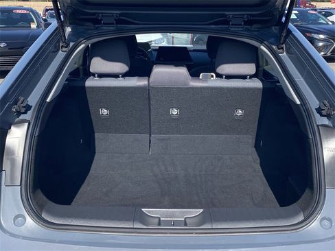 Certified 2024 Toyota Prius LE image 18