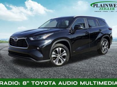 Used 2023 Toyota Highlander XLE
