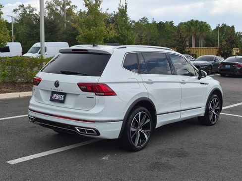 Used 2023 Volkswagen Tiguan SEL R-Line AWD/4WD image 5