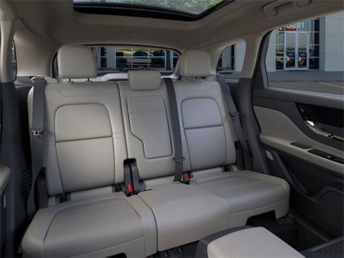 New 2026 Lincoln Corsair Reserve image 11