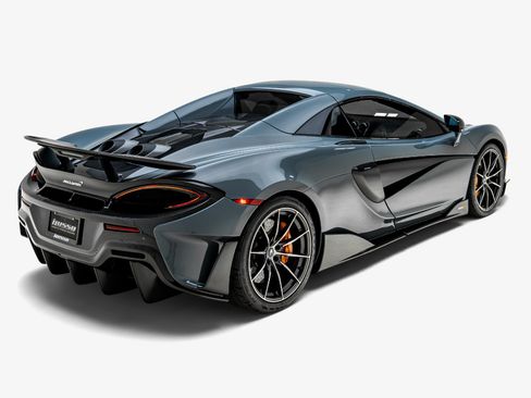 Used 2020 McLaren 600LT Spider RWD image 11