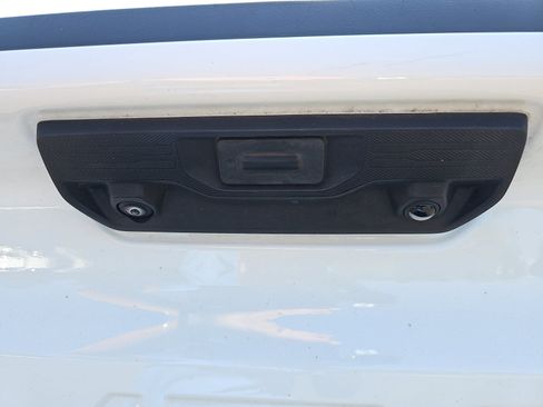 Used 2023 Chevrolet Silverado 1500 LT w/ Convenience Package II AWD/4WD image 30