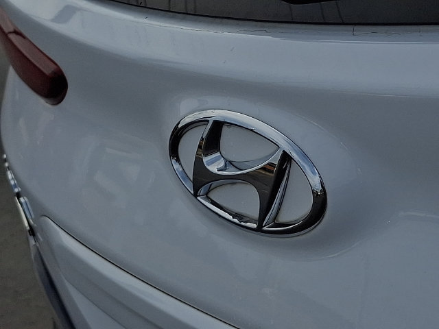 Used 2023 Hyundai Kona SEL AWD/4WD image 30