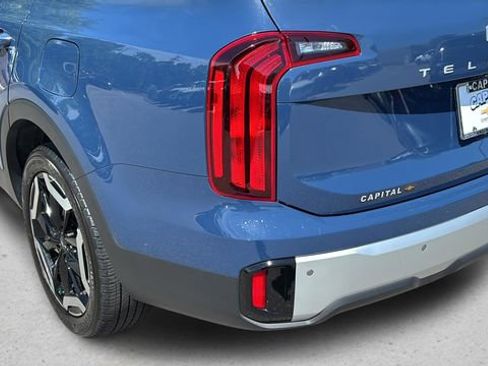 Used 2024 Kia Telluride S FWD image 36