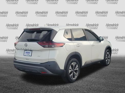 Used 2023 Nissan Rogue SV image 7