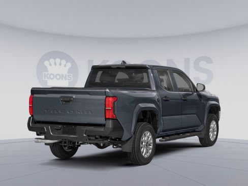 Used 2025 Toyota Tacoma TRD Off-Road image 2