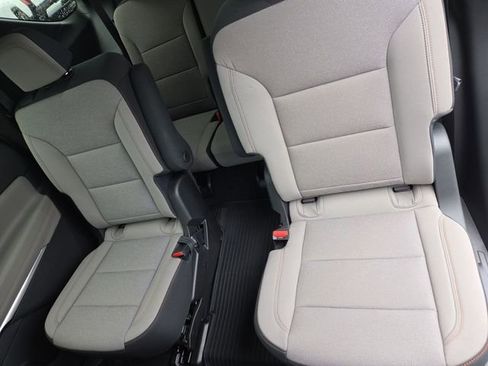 New 2026 Chevrolet Traverse LT image 24