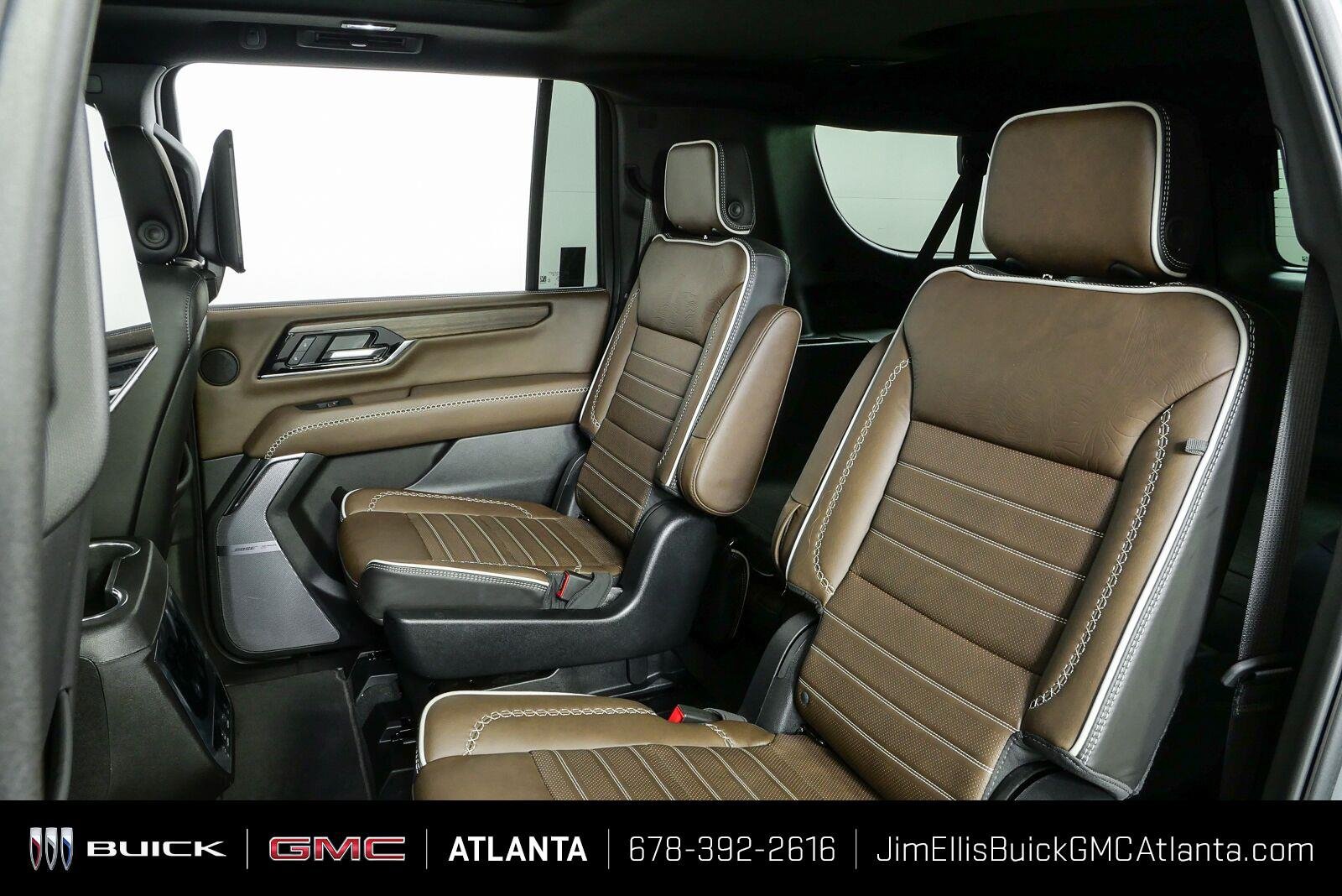 Used 2025 GMC Yukon XL Denali Ultimate w/ LPO, Floor Liner Package AWD/4WD image 20