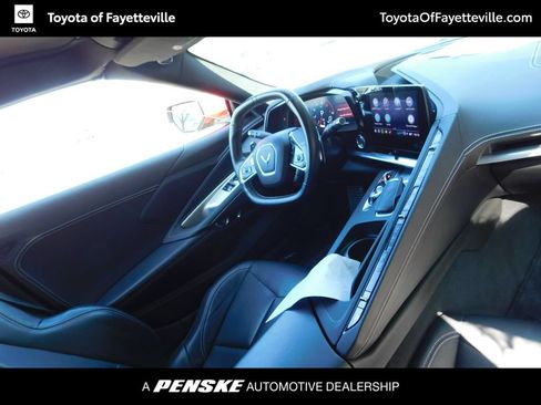 Used 2021 Chevrolet Corvette Stingray Coupe w/ 1LT RWD image 2
