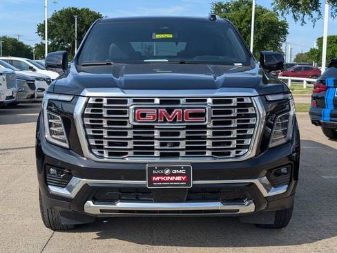 Certified 2025 GMC Yukon Denali AWD/4WD image 6