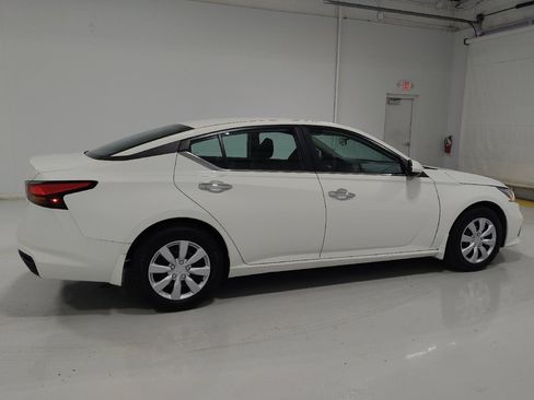 Used 2021 Nissan Altima 2.5 S FWD image 10