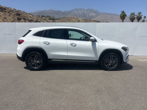 Used 2026 Mercedes-Benz GLA 250 image 4