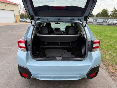 Used 2018 Subaru Crosstrek 2.0i Limited image 3