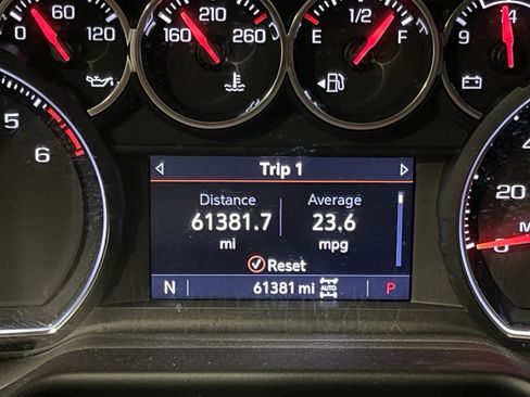 Used 2021 Chevrolet Tahoe RST w/ Luxury Package image 21