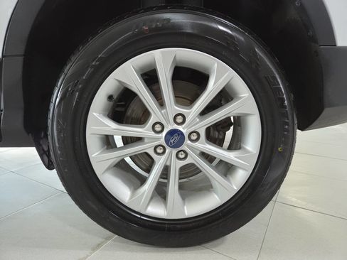 Used 2019 Ford Escape SE AWD/4WD image 11