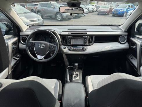 Used 2017 Toyota RAV4 XLE w/ Plus Extra Value Package AWD/4WD image 17