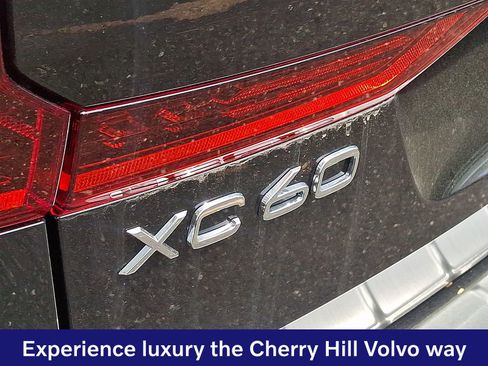 New 2026 Volvo XC60 T8 Ultra w/ Protection Package Premier AWD/4WD image 17