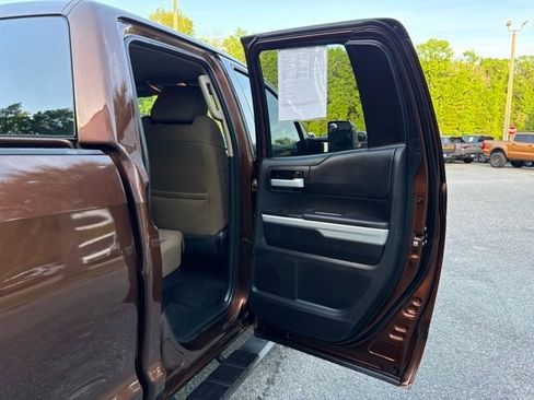Used 2017 Toyota Tundra SR5 w/ SR5 Upgrade Package image 26