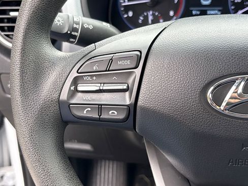 Used 2021 Hyundai Kona SE image 18