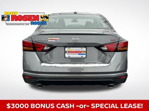 New 2025 Nissan Altima 2.5 SR w/ SR Premium Package image 4