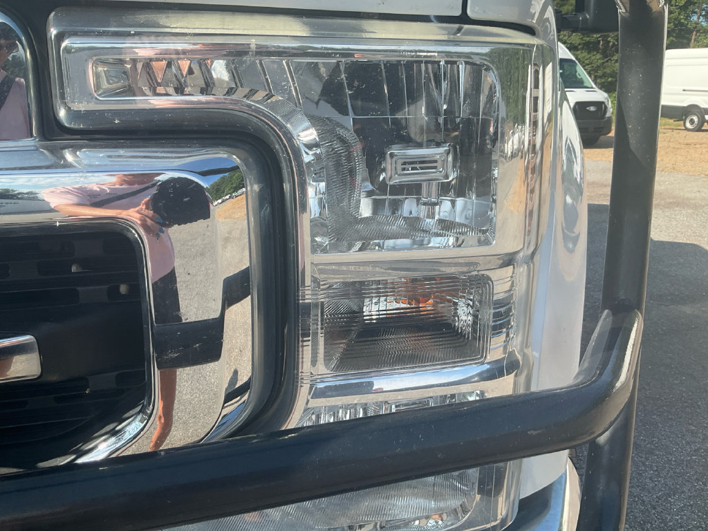 Used 2020 Ford F250 Lariat w/ Lariat Ultimate Package AWD/4WD image 9