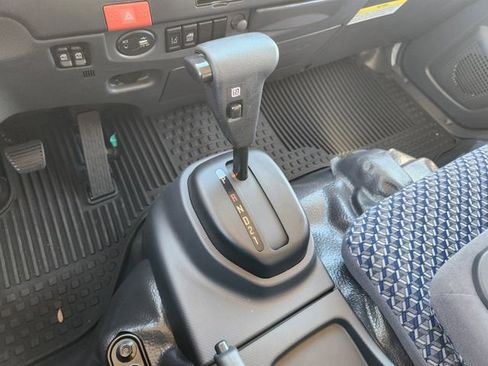 New 2024 Chevrolet Low Cab Forward RWD image 19
