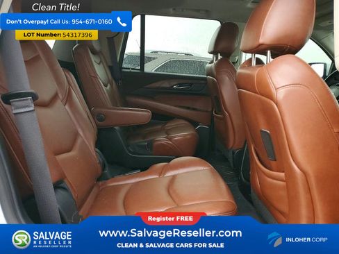 Used 2018 Cadillac Escalade Premium Luxury w/ LPO, Radiant Package AWD/4WD image 15