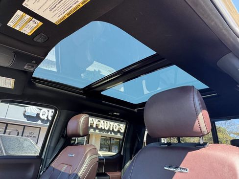 Used 2017 Ford F250 Platinum w/ Platinum Ultimate Package image 19