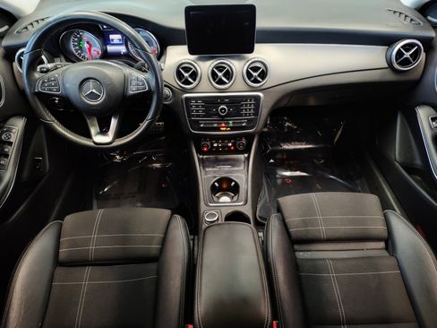 Used 2017 Mercedes-Benz GLA 250 image 3