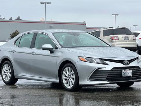 Certified 2024 Toyota Camry LE image 5