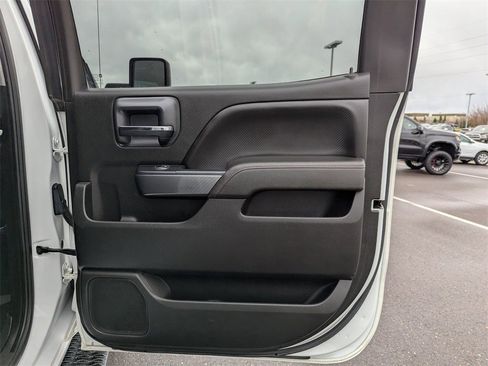 Used 2018 GMC Sierra 3500 SLT image 37