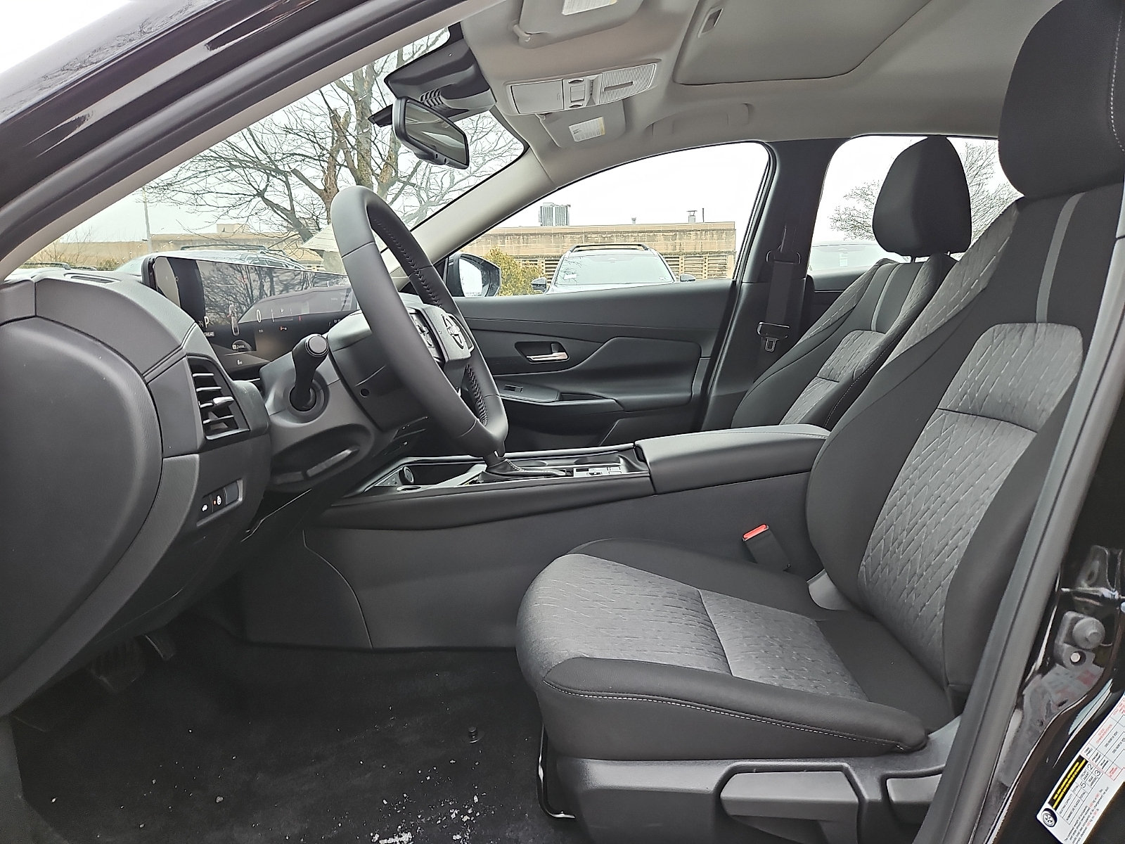 Used 2026 Nissan Sentra SV w/ SV Convenience Package FWD image 11