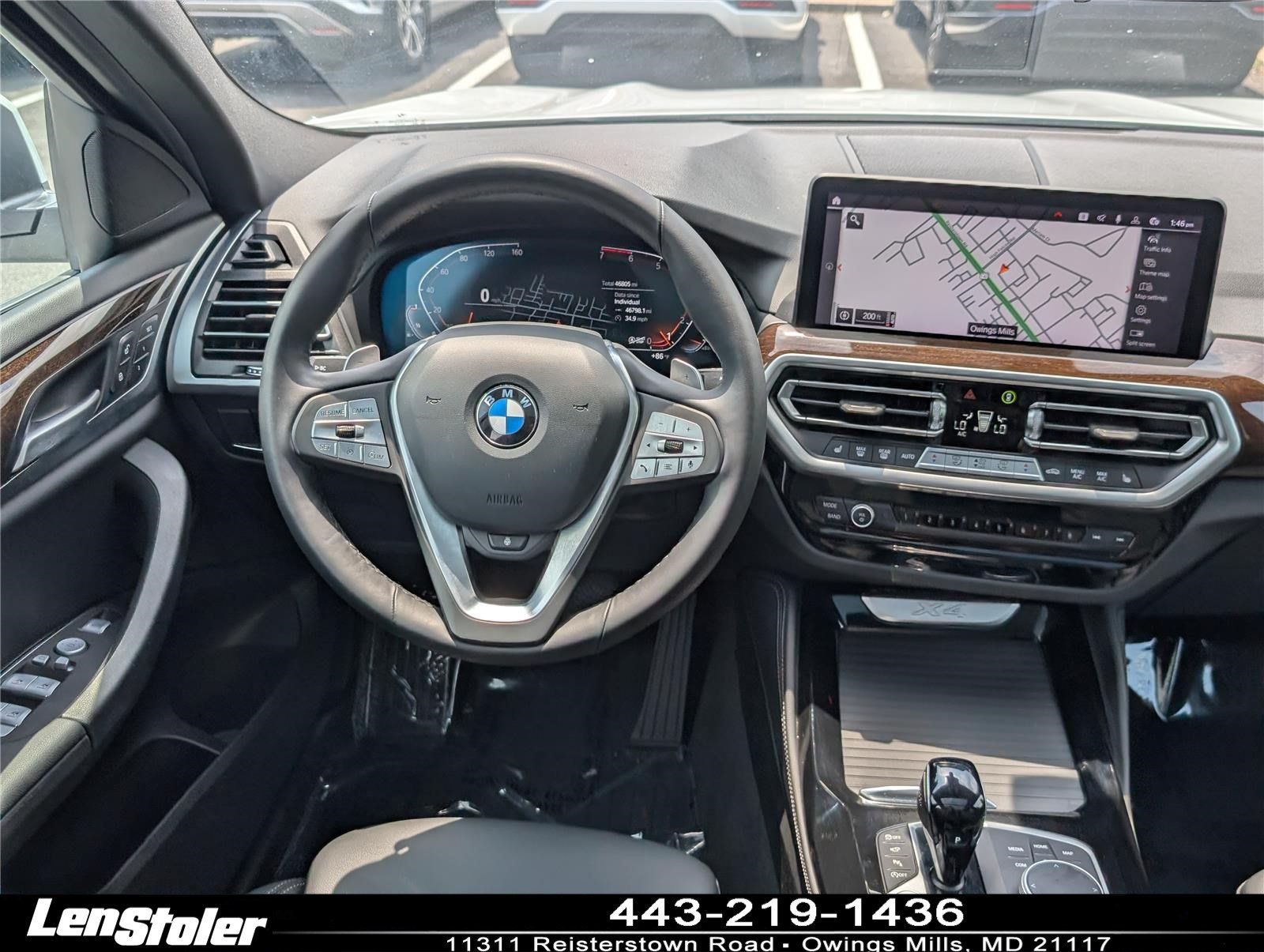 Used 2024 BMW X4 xDrive30i w/ Parking Assistance Package AWD/4WD image 17