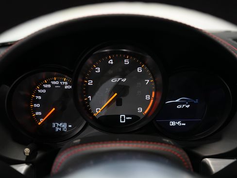 Used 2016 Porsche Cayman GT4 image 36