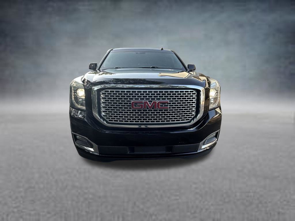 Used 2017 GMC Yukon Denali RWD image 9