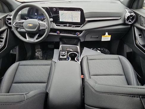 New 2026 Chevrolet Equinox LT w/ Convenience Package II image 21