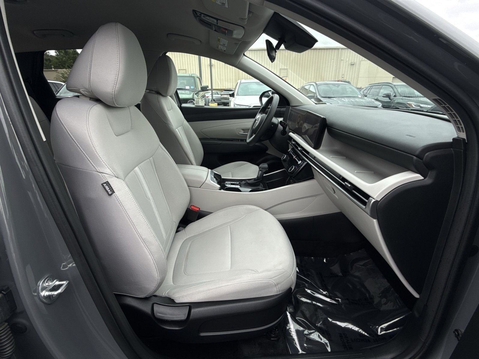 Certified 2025 Hyundai Tucson SEL AWD/4WD image 23